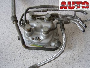 Rozdzielacz wtrysk paliwa Audi Seat VW 1.8/1.9 0438101005 / 0 438 101 005