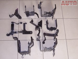 Uchwyt Mocowanie Wspornik pompy ABS VW Audi Peugeot Citroen Skoda BMW Mercedes Seat 