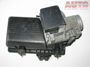 Przepływomierz BMW E28 E30 E34  2.0 2.7 0280202083 , 1 710 539.9 , 0986280009 / 0 280 202 083 ,  0 986 280 009 , 1710539.9 (  1707097 , 4611012999  /  1 707 097 , 46 110 12 999  )