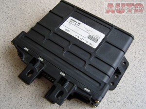 Sterownik skrzyni biegów VW Audi A6 1.8 ADR 5WK3321B  01N927733BE 