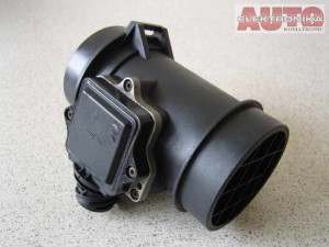 Przepływomierz BMW E34 E36 E39 2.0 L 1730033  5WK9007