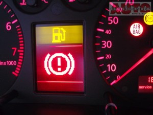 Licznik zegar VDO Audi A4 benz ->99r  8D0919880N / 110.008.886/002