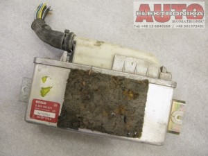 Sterownik ABS VW T4 701907379A 0265100071 /  701 907 379 A , 0 265 100 071