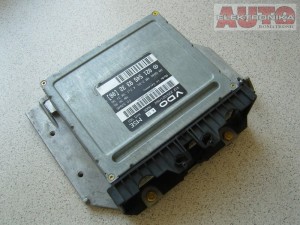 Sterownik Mercedes W202 W210 2.0 L 0215459332 , 212.229/021/002  / 021 545 93 32