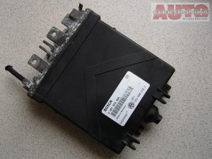 Sterownik silnika VW T4 2.5 benz AAF Digifant  0261203264 023906022J / 0 261 203 264 , 023 906 022 J 