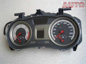 Licznik zegary Renault Clio 1.5 dCi 8200582709-G
