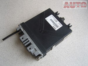 Sterownik VW T4 2.5 benz AAF Digifant 0261200334 023906022F / 0 261 200 334 , 023 906 022 F