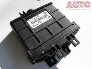 Sterownik skrzyni VW T4 2.5 Benz 01P927733AN 5DG007531-49 , 01P 927 733 AN 5DG 007 531-49