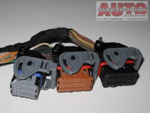 Wtyczki do : Sterownik silnika Renault Scenic 1.9 DCI 0281010483 HOM8200039569 8200127078