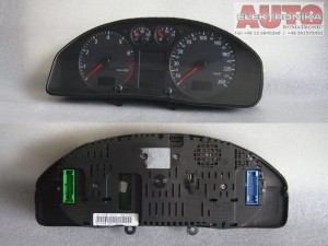Licznik zegar VDO Audi A4 benz 99r- 8D0920900K / 8D0 920 900 K 