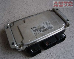 Sterownik Peugeot 206 1.6  0261208101 9648482980