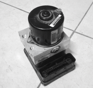 Pompa ABS ESP MK60 Citroen Peugeot 10.0960-1173.3 , 9662150480 10.0206-0256.4 / 10096011733 , 96 621 504 80 , 10020602564 ( 4541L5 , 4541L6 , 4541Z6 , 4541Z7 )