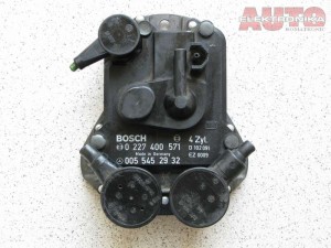 Moduł zapłonu sterownik Mercedes W201 0055452932 0227400571 / 005 545 29 32 , 0 227 400 571