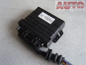 Sterownik skrzyni automatycznej Audi A4 VW Passat 1.9TDI 01N927733EP 5WK33405 /  01N 927 733 EP , 5WK3 3405